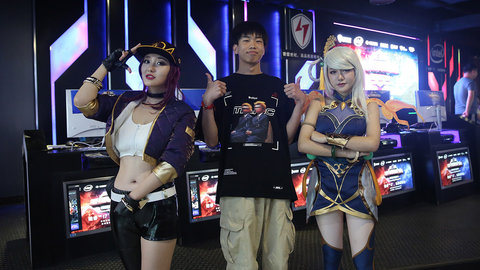 英雄聯(lián)盟S14總決賽開盤網(wǎng)址_lol比賽外圍app_S14英雄聯(lián)盟全球總決賽電競(jìng)賽事競(jìng)猜